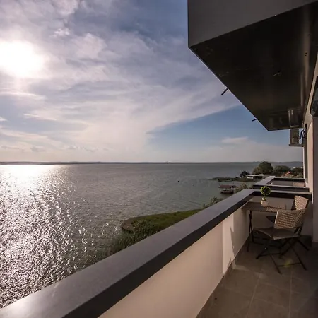 Apartment Luxury Mamaia